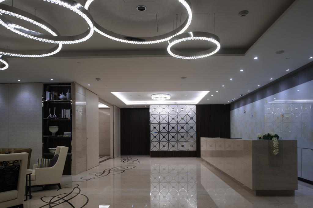 Khách sạn K Songjiang 4*